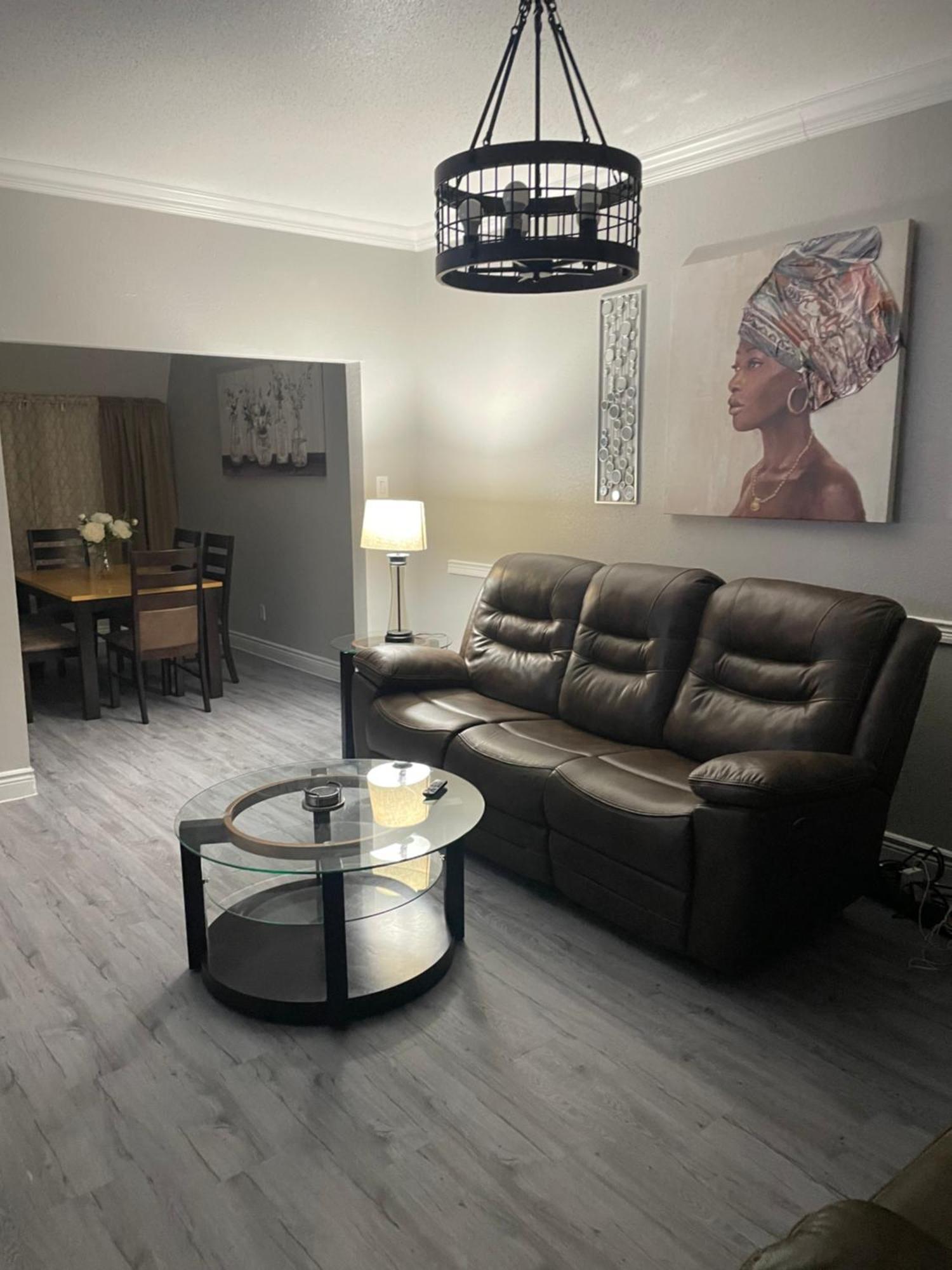 Aparthotel Duchele Houston Zewnętrze zdjęcie
